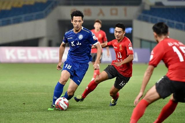 奥尼尔称巴斯家族出售湖人堪为商业奇观